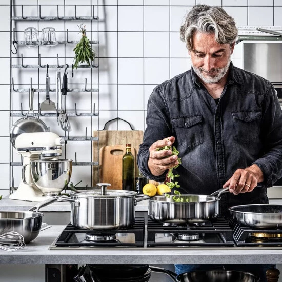 Am billigsten ⭐ KitchenAid Multi-PLY CC003251-001 Sauteuse Inkl. Deckel, Edelstahl, 24 Cm Durchmesser, Induktionsherd-geeignet 🛒 5 Am billigsten ⭐ KitchenAid Multi-PLY CC003251-001 Sauteuse Inkl. Deckel, Edelstahl, 24 Cm Durchmesser, Induktionsherd-geeignet 🛒 – Bild 3