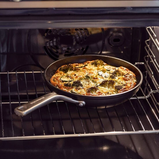 Bestpreis ✔️ KitchenAid Pfannenset, Bratpfanne Induktion, Antihaft Pfanne Aus Hochfestem Aluminium, Backofen- Und Spülmaschinengeeignet, 20/28 Cm ✨ 8 Bestpreis ✔️ KitchenAid Pfannenset, Bratpfanne Induktion, Antihaft Pfanne Aus Hochfestem Aluminium, Backofen- Und Spülmaschinengeeignet, 20/28 Cm ✨ – Bild 6